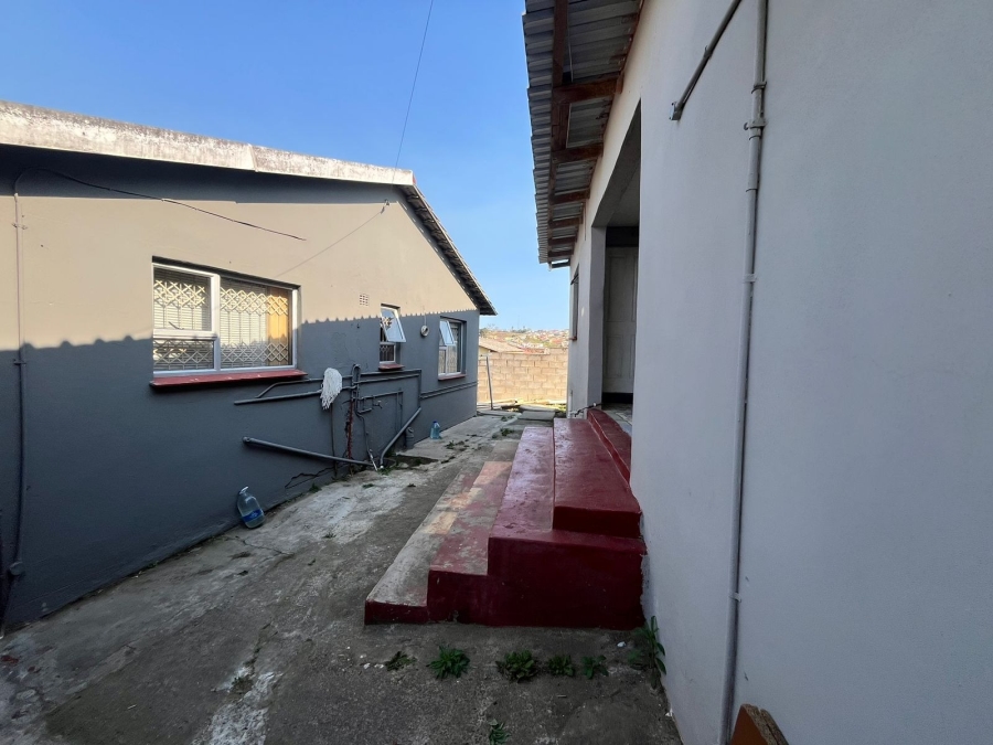 3 Bedroom Property for Sale in Mdantsane Eastern Cape